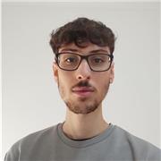 Profesor con ganas de transmitir la pasión por el arte y el diseño a los alumnos desde primaria hasta edades más avanzadas.